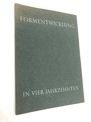 Formentwicklung in vier Jahrzehnten. Porzellanfabrik Arzberg, Arzberg/Oberfranken. Porzellanfabri...