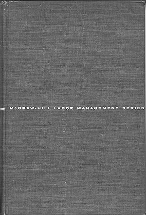 Immagine del venditore per Communism in American Unions (McGraw Hill Labor Management Series) venduto da A Cappella Books, Inc.