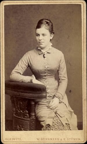 CdV Gliwice Gleiwitz Schlesien, Portrait einer jungen Frau, Korsett - Foto: W. Beermann und E. St...