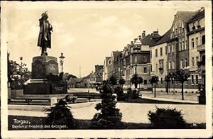 Bild des Verkufers fr Ansichtskarte / Postkarte Torgau an der Elbe Sachsen, Denkmal Knig Friedrich II. von Preuen, Friedrich der Groe zum Verkauf von akpool GmbH