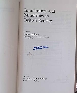 Immagine del venditore per Immigrants and Minorities in British Society. venduto da books4less (Versandantiquariat Petra Gros GmbH & Co. KG)