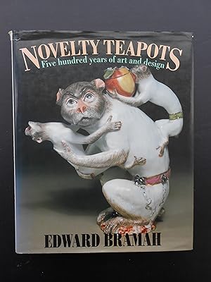 Imagen del vendedor de NOVELTY TEAPOTS. Five hundred years of art and design. a la venta por J. R. Young