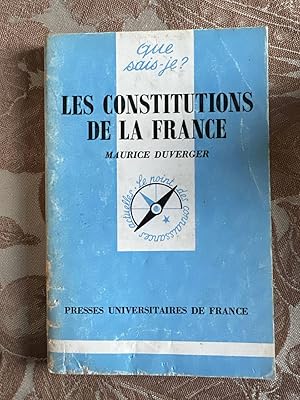 Image du vendeur pour Les Constitutions de la France mis en vente par Dmons et Merveilles