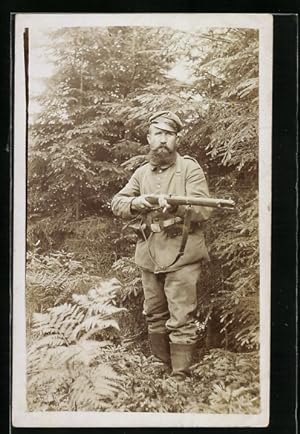 Image du vendeur pour Foto-Ansichtskarte Soldat Claus Lattmann in Uniform Landw. Inf. Rgt. 75 im russischen Unterholz mis en vente par Bartko-Reher