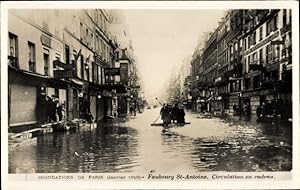 Ansichtskarte / Postkarte Paris XI, Überschwemmungen im Januar 1910, Faubourg St. Antoine, Rafting