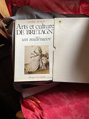 Seller image for Arts et cultures de Bretagne for sale by Breizh56