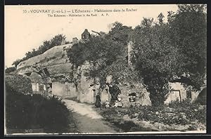 Carte postale Vouvray, l`Echeneau, Habitations dans le Rocher