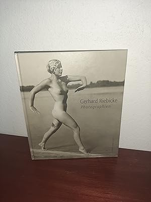 Seller image for Gerhard Riebicke: Photographien for sale by AwardWinningBooks