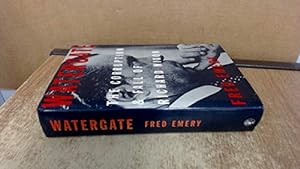 Bild des Verkufers fr Watergate: Corruption and Fall of Richard Nixon zum Verkauf von WeBuyBooks