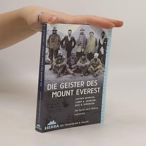 Bild des Verkufers fr Die Geister des Mount Everest zum Verkauf von Bookbot