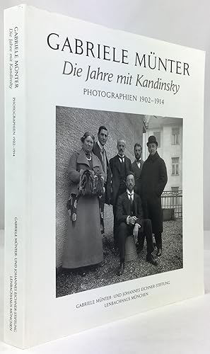 Seller image for Gabriele Mnter. Die Jahre mit Kandinsky. Photographien 1902-1914. Mit Texten von Annegret Hoberg, Helmut Friedel und Isabelle Jansen. for sale by Antiquariat Heiner Henke