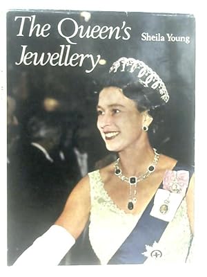 Imagen del vendedor de The Queen's Jewellery a la venta por World of Rare Books