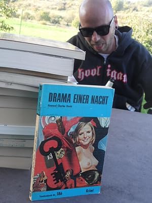 Imagen del vendedor de Drama einer Nacht. Kriminalroman. a la venta por Antiquariat Floeder