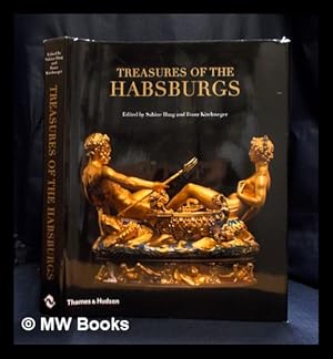 Immagine del venditore per Treasures of the Habsburgs : the Kunstkammer at the Kunsthistorisches Museum, Vienna venduto da MW Books