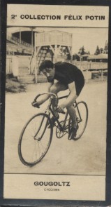 Photographie de la collection Félix Potin (4 x 7,5 cm) représentant : André Gougoltz, coureur cyc...