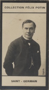 Bild des Verkufers fr Photographie de la collection Flix Potin (4 x 7,5 cm) reprsentant : Gilles de Saint-Germain, comdien. Dbut XXe. Vers 1900. zum Verkauf von Librairie Et Ctera (et caetera) - Sophie Rosire