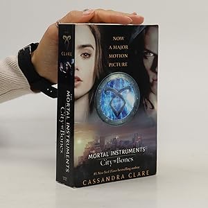 Bild des Verkufers fr The Mortal Instruments: City of Bones zum Verkauf von Bookbot