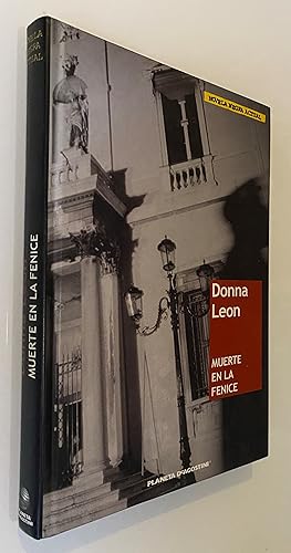 Imagen del vendedor de Muerte en la Fenice a la venta por Nk Libros