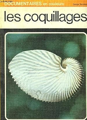 Seller image for LES COQUILLAGES - COLLECTION DOCUMENTAIRES EN COULEURS. for sale by Ammareal