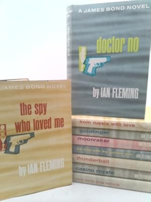 Bild des Verkufers fr JAMES BOND CLASSICS, 9 Volume Matched Set - Casino Royale, Doctor No, From Russia With Love, Goldfinger, Moonraker, The Man With The Golden Gun, The Spy Who Loved Me, Thunderball, You Only Live Twice (James Bond 007) zum Verkauf von ThriftBooksVintage