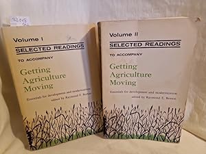 Imagen del vendedor de Selected Readings to accompany Getting Agriculture Moving: Essentials for Development and Modernization, Volume 1 and 2. a la venta por Versandantiquariat Waffel-Schrder