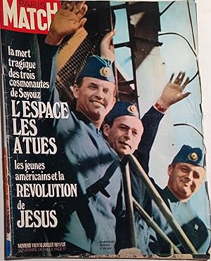 Paris Match N° 1157 : Johnny et Sylvie à Hollywood. Les jeunes Américains et Jésus 10 juillet 1971.