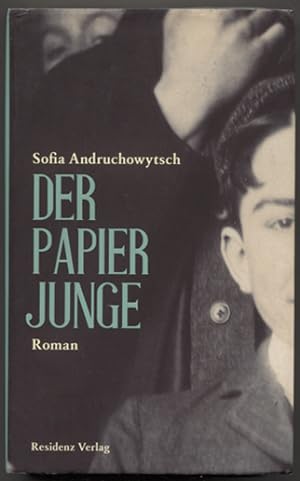 Seller image for Der Papierjunge. Roman. Aus dem Ukrainischen von Maria Weissenbck. for sale by Antiquariat Neue Kritik