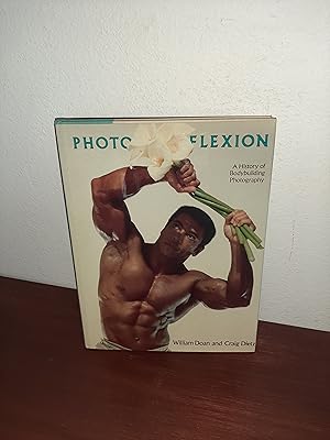 Imagen del vendedor de Photoflexion: A History of Bodybuilding Photography a la venta por AwardWinningBooks