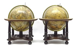 Bild des Verkufers fr An exceptional pair of Blaeu Table Globes zum Verkauf von Antiquariaat de Roo