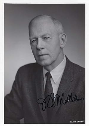 Seller image for Robert S. Mulliken Autograph | signed vintage photographs for sale by Markus Brandes Autographs GmbH