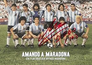 Bild des Verkufers fr Diego Maradona Autograph | signed photographs zum Verkauf von Markus Brandes Autographs GmbH