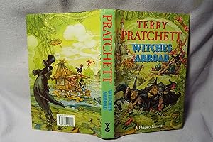 Image du vendeur pour Witches Abroad : Discworld : First printing mis en vente par PW Books