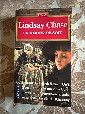 Seller image for Un Amour de soie for sale by Dmons et Merveilles
