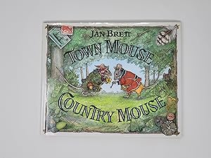 Seller image for Town Mouse, Country Mouse for sale by Cross Genre Books