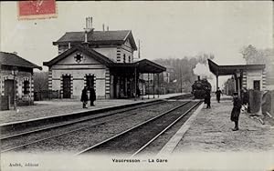 Ansichtskarte / Postkarte Vaucresson Hauts de Seine, Bahnhof, Gleisseite, Dampflok