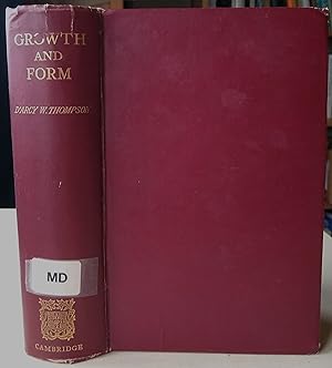 Image du vendeur pour On Growth and Form mis en vente par Mike Park Ltd