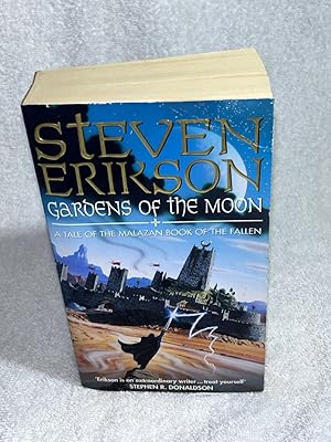 Gardens of the Moon: 1 : Erikson, Steven: : Books