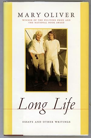 Bild des Verkufers fr Long Life; Essays and Other Writings zum Verkauf von Evening Star Books, ABAA/ILAB