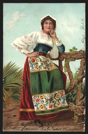 Cartolina Frau in italienischer Tracht am Zaun