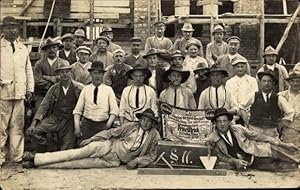 Bild des Verkufers fr Foto Ansichtskarte / Postkarte Hansestadt Lbeck, Mnner, Gruppenbild, Spezial-Versand-Geschft Fritz Ulrich zum Verkauf von akpool GmbH