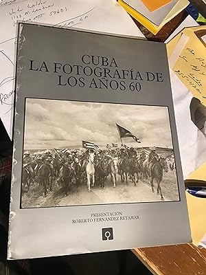 Immagine del venditore per Cuba. La Fotografia de Los Anos 60. venduto da Bristlecone Books  RMABA