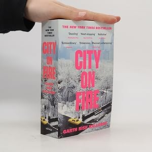 Bild des Verkufers fr City on Fire zum Verkauf von Bookbot