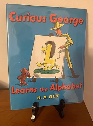Bild des Verkufers fr Curious George Learns The Alphabet zum Verkauf von Hopkins Books