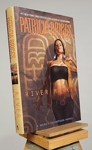 Seller image for River Marked (Mercy Thompson, Book 6) for sale by Henniker Book Farm and Gifts