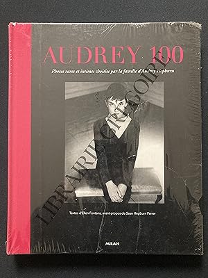 Image du vendeur pour AUDREY 100 Photos rares et intimes choisies par la famille d'Audrey Hepburn mis en vente par Yves Grgoire