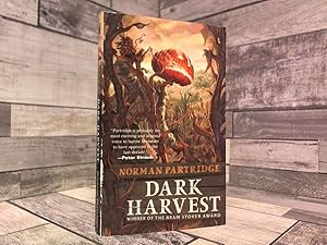 Imagen del vendedor de Dark Harvest a la venta por Archives Books inc.
