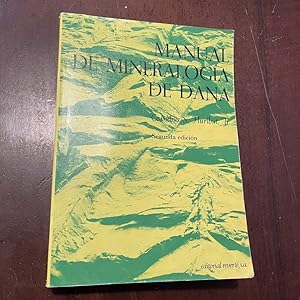 Seller image for Manual de mineraloga de Dana for sale by Kavka Libros