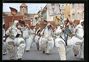 Ansichtskarte Villingen, Historische Villinger Fasnet, Wuescht beim Maschgerelauf, Fasching