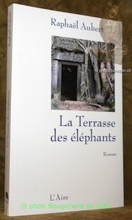 Imagen del vendedor de La Terrasse des lphants. Roman. a la venta por Bouquinerie du Varis