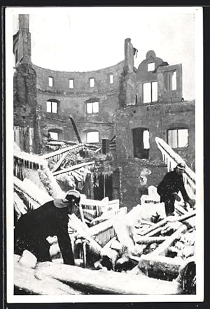 Ansichtskarte Stuttgart, Brandkatastrophe Altes Schloss 1931, Feuerwehr